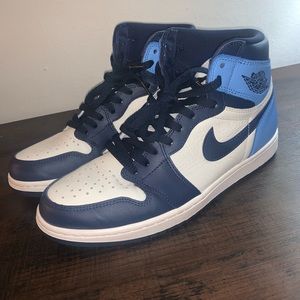 Jordan 1 unc